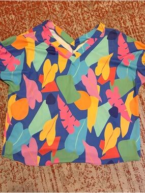 Vibrant Abstract Print V-Neck Women’s Top - Multicolor